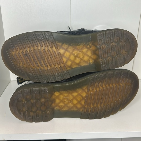 Dr Martens YOUTH 1460 PATENT LEATHER LACE UP BOOTS - Picture 6 of 6